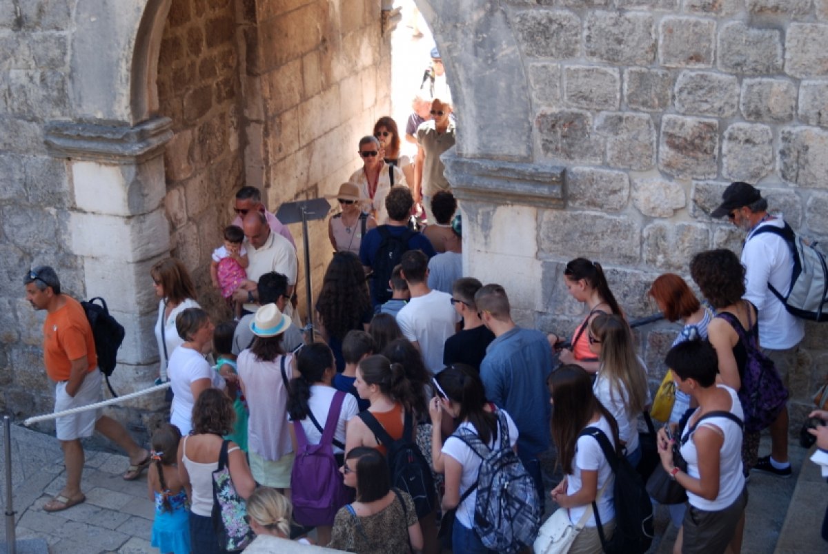 Rekordna turistička godina: U Hrvatskoj u 2017. ostvareno 102 milijuna noćenja