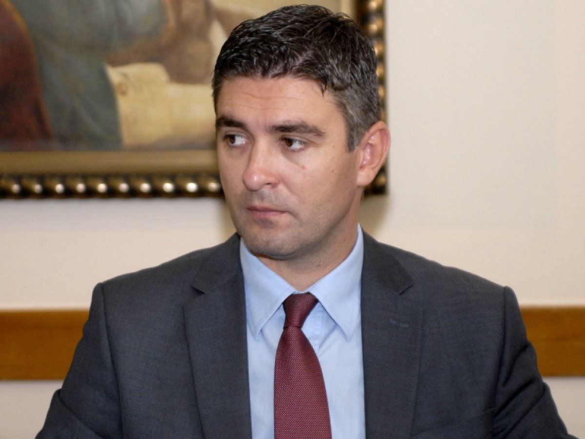 Gradonačelnik Franković potpisao ugovor o sufinanciranju adaptacije bivše vojarne u Državni arhiv