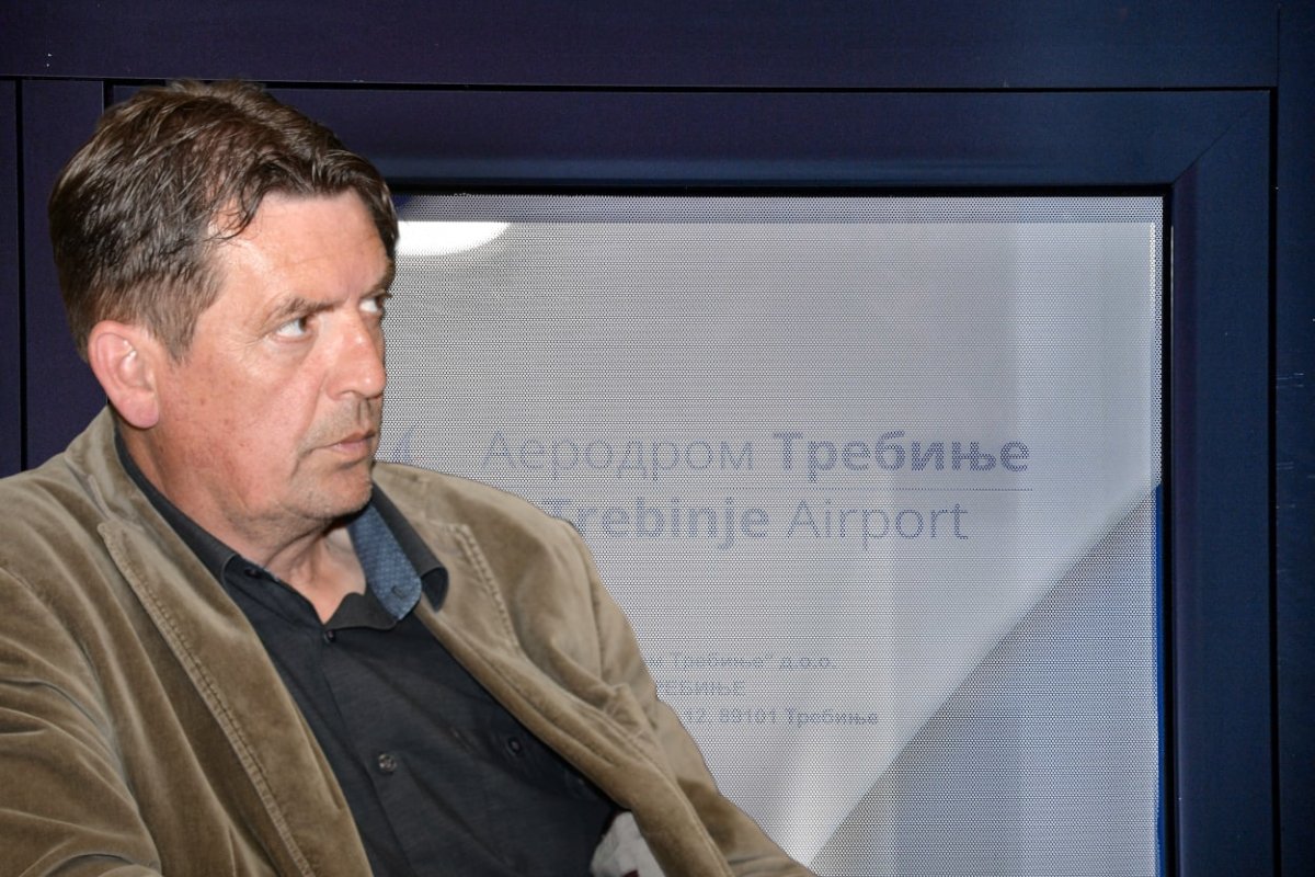 AUTOCESTA KROZ DUBROVAČKO PRIMORJE OMOGUĆAVA GRADNJU TREBINJSKOG AERODROMA?