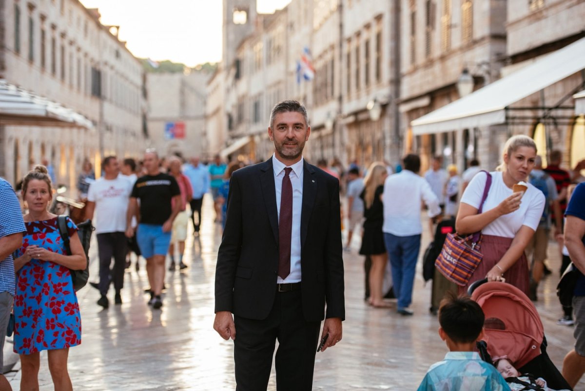 VATROGASCI IMALI POTEŠKOĆE U PROMETU, EVO KAKO JE REAGIRAO GRADONAČELNIK MATO FRANKOVIĆ