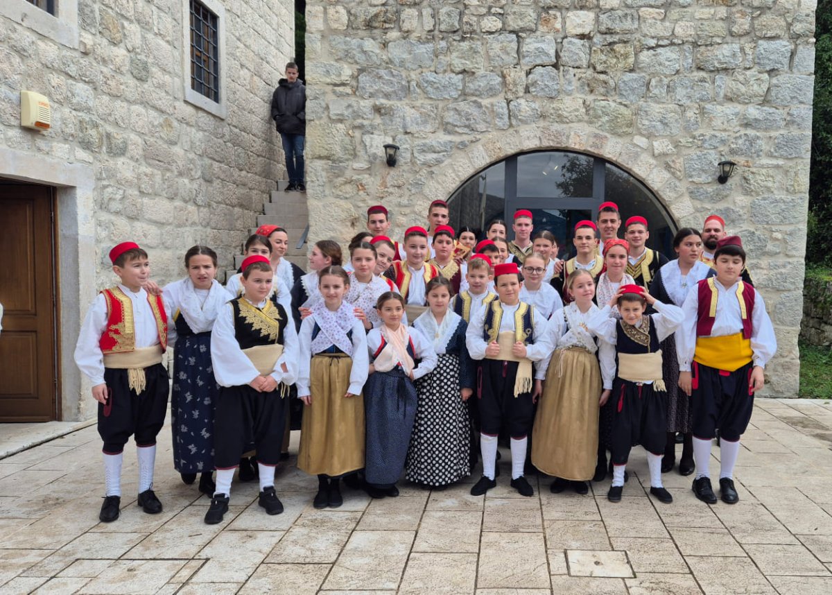 FESTA OD FOLKLORA U SUBOTU U SLANOM