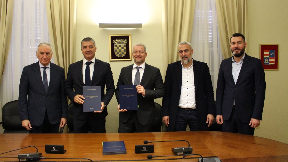POTPISAN UGOVOR ZA OBILAZNICU MRAVNICA