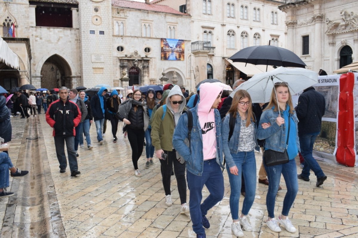 U DNŽ u ožujku 20 posto više turističkih dolazaka nego lani