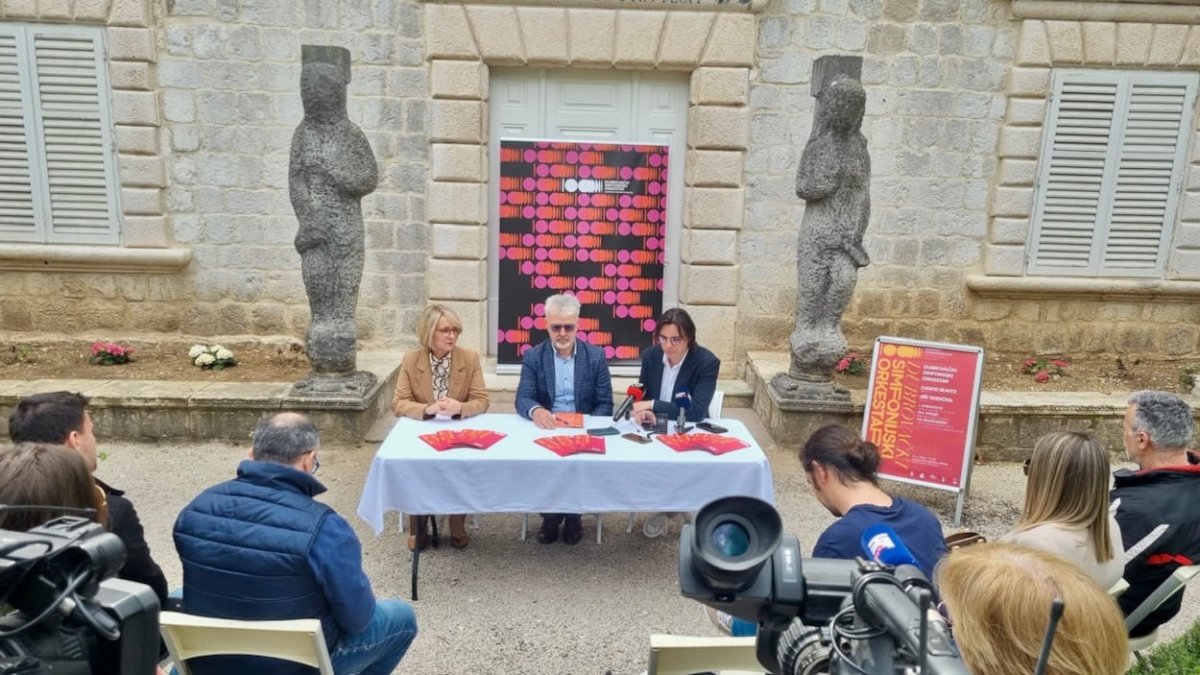 100 GODINA DUBROVAČKOG SIMFONIJSKOG ORKESTRA PROSLAVIT ĆE SE KONCERTOM U KMD-U