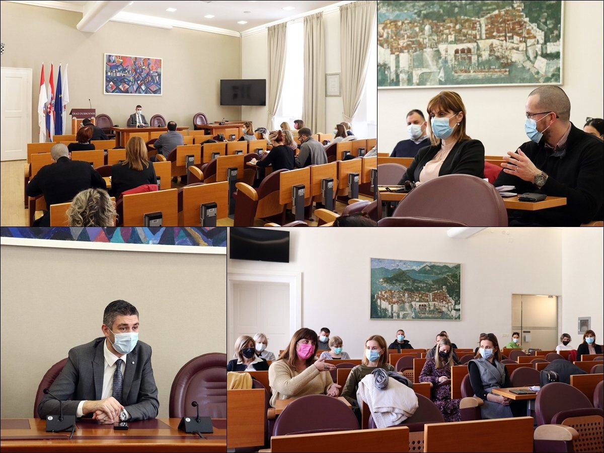 Sastanak predstavnika udruga osoba s invaliditetom i gradskih kotara na temu mobilnosti i pristupačnosti