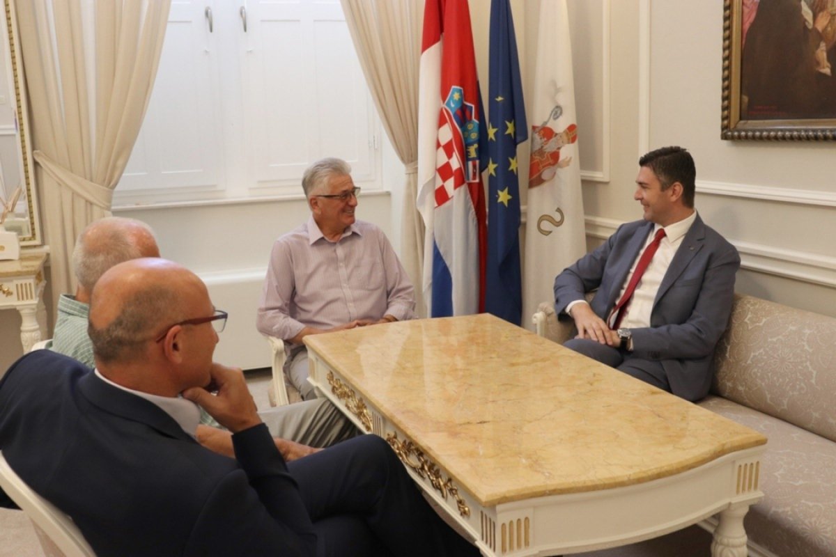 Novoizabrano vodstvo HKD Napredak Dubrovnik kod gradonačelnika Frankovića
