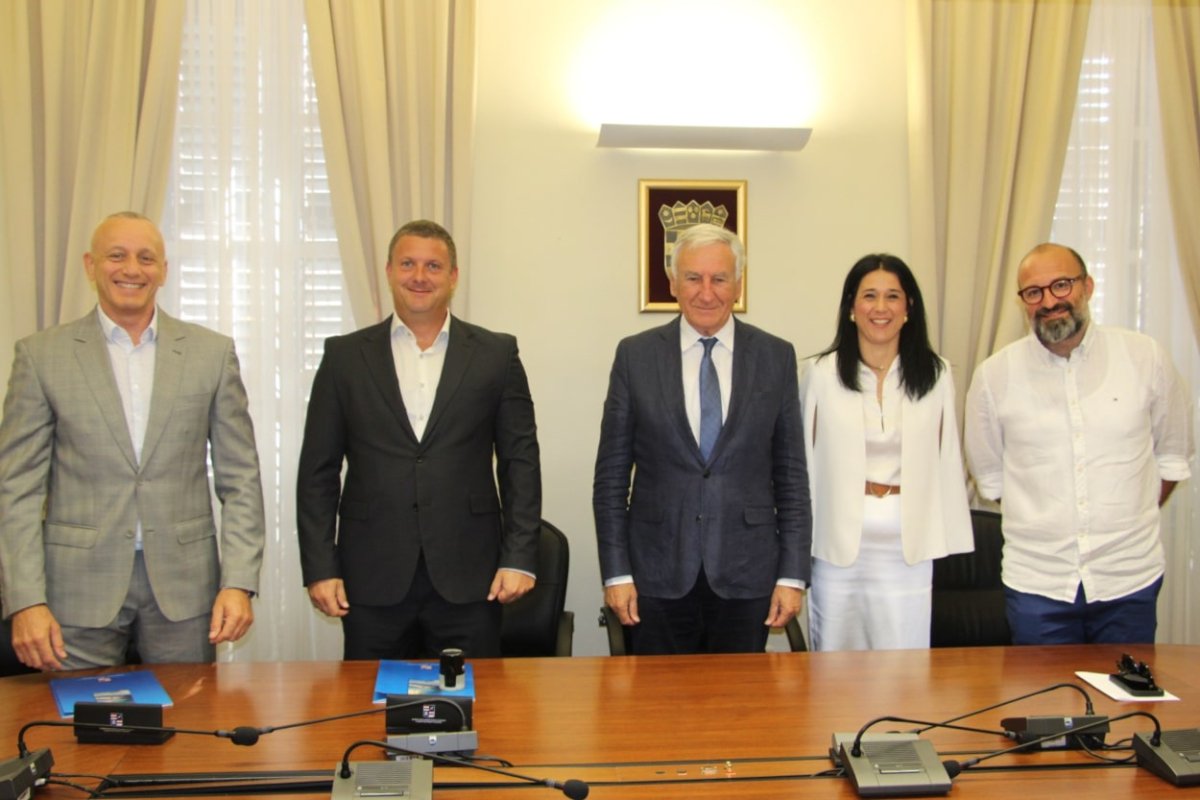 OBNOVIT ĆE SE ZGRADA ZAVODA ZA HITNU MEDICINU