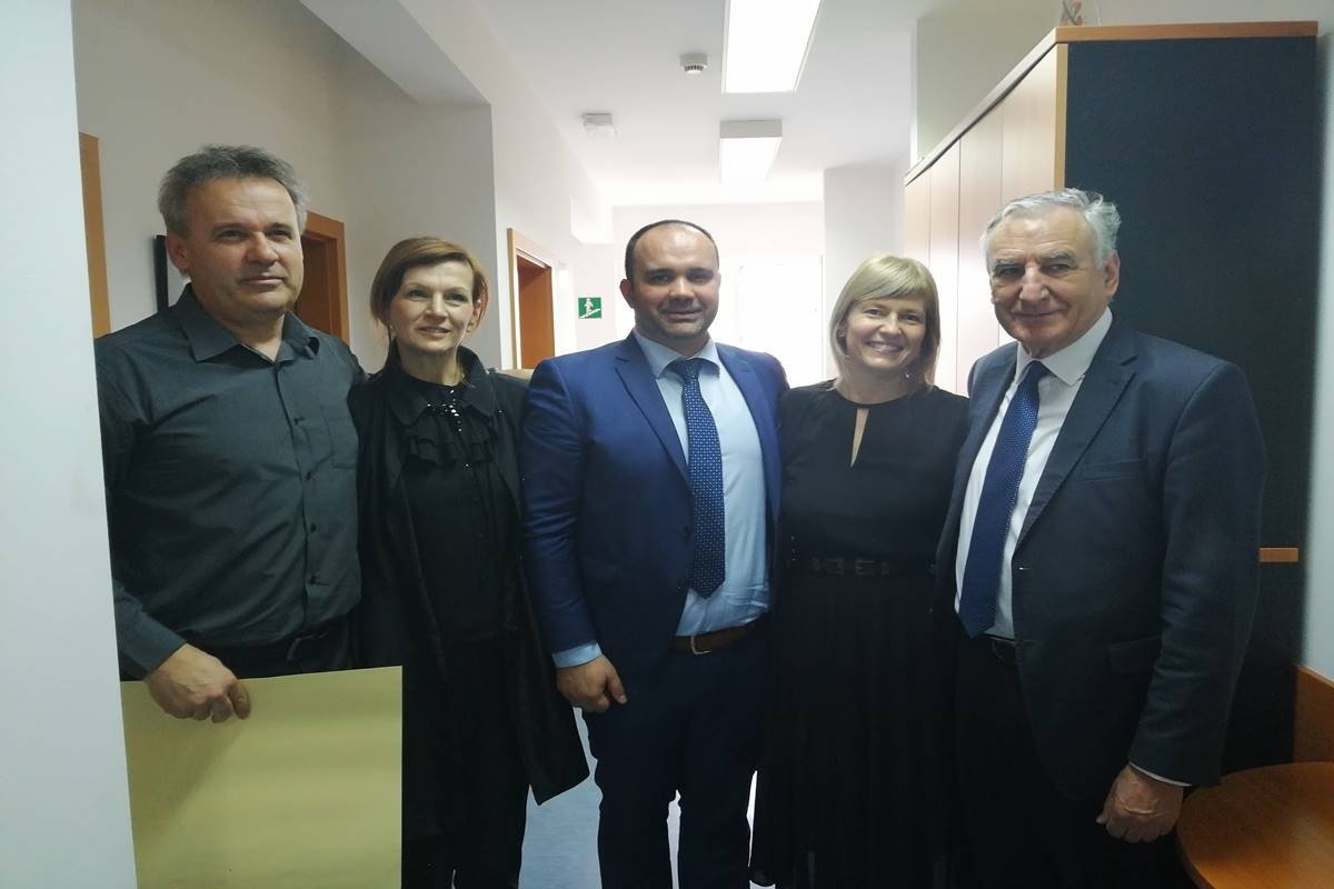Župan Dobroslavić i zamjenica Marević posjetili Centar za socijalnu skrb Metković