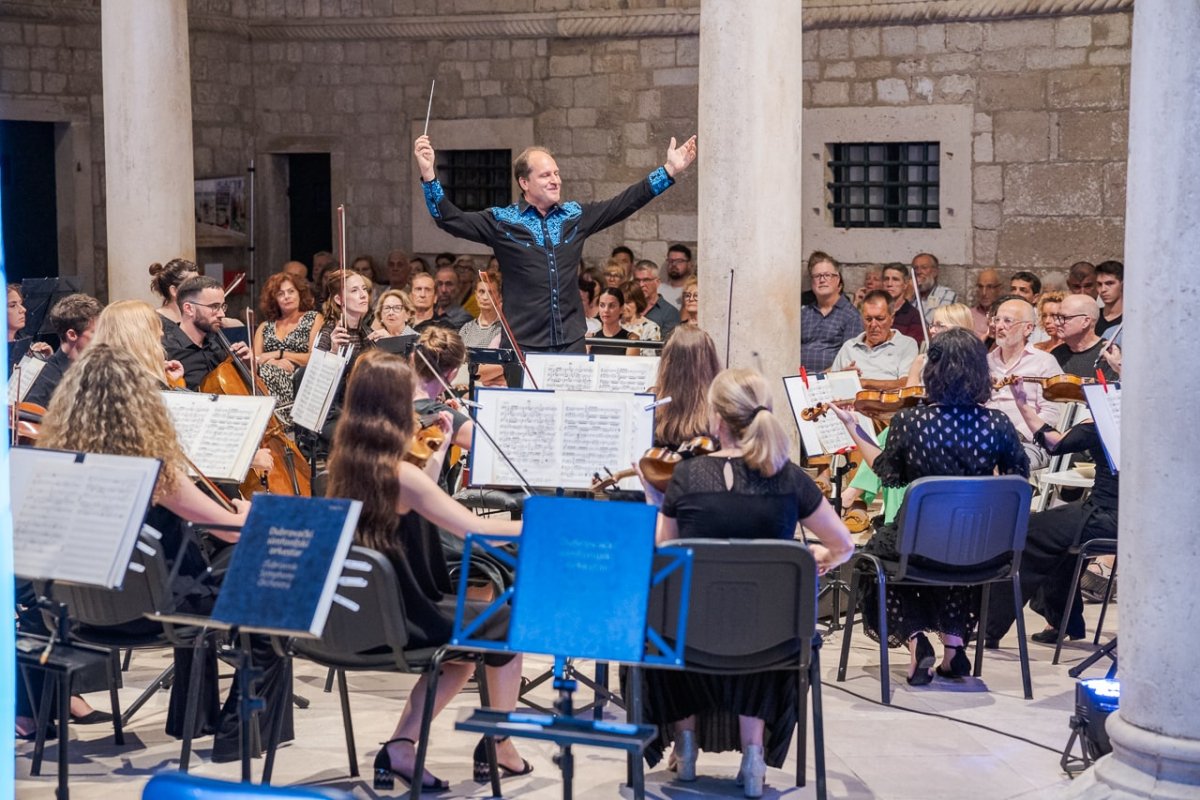 VEČER FRANCUSKE GLAZBE UZ DSO