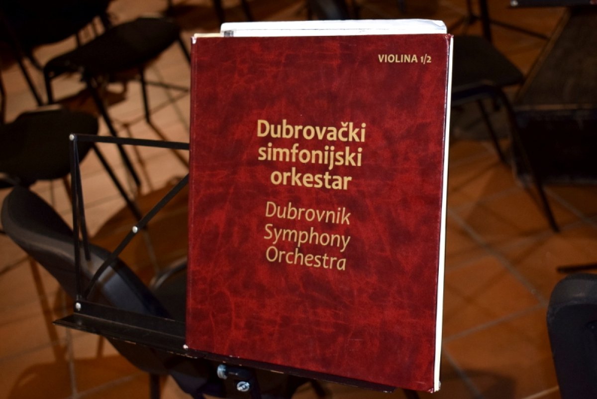 Koncert DSO-a i mladih glazbenika "Luke Sorkočevića"