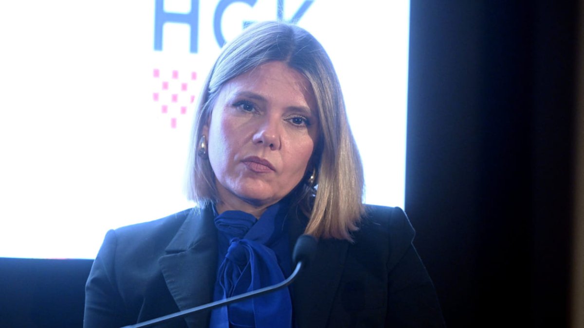 ZRINKA RAGUŽ PREUZIMA MINISTARSTVO REGIONALNOG RAZVOJA