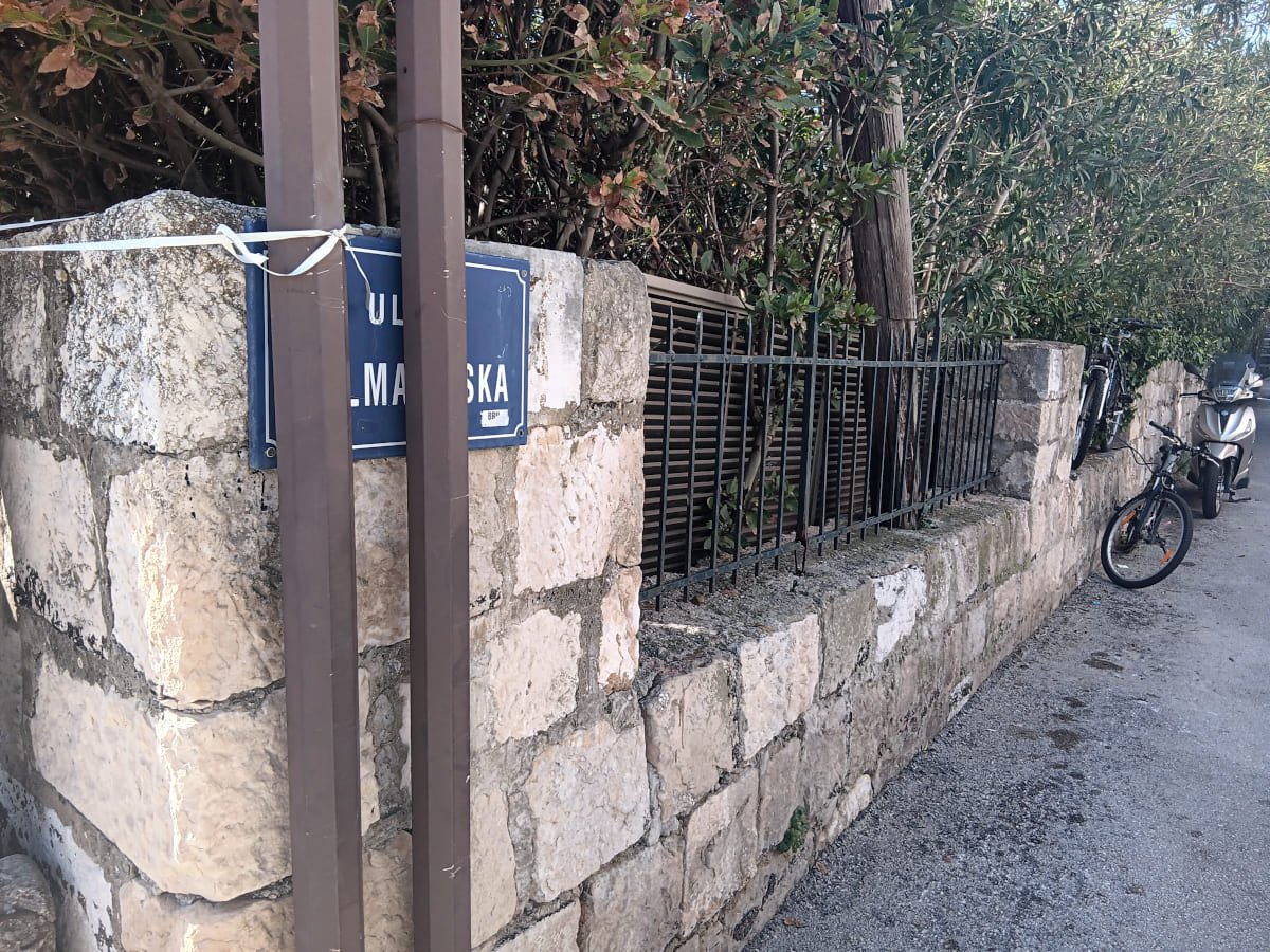 BILO BI LIJEPO KADA BI SE OVA POGREŠKA ISPRAVILA