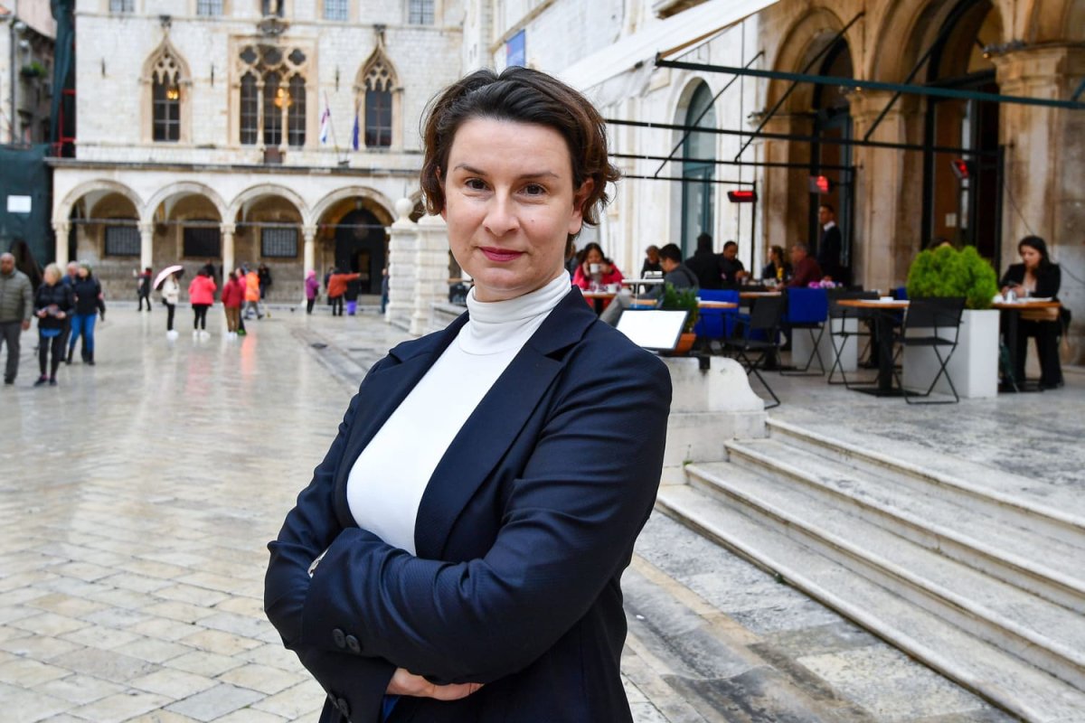 VIKTORIJA KNEŽEVIĆ: IZNAJMLJIVAČE APARTMANA TREBA OSLOBODITI POREZA NA NEKRETNINE, ONI POREZ VEĆ PLAĆAJU