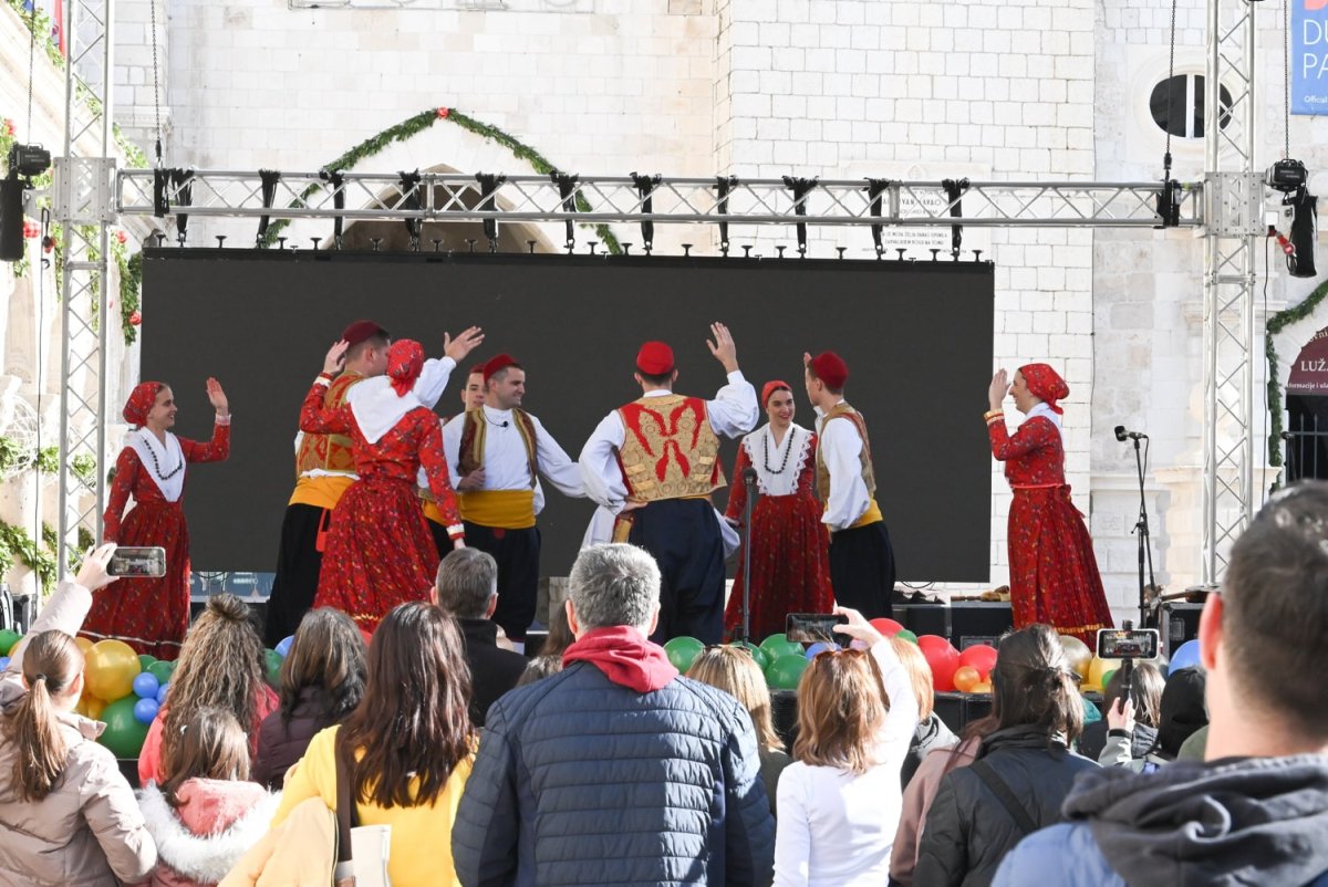 TURISTIČKI PROMET U ŽUPANIJI OD POČETKA GODINE NA RAZINI PRETHODNE