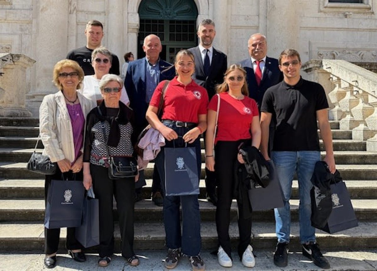 GRADONAČELNIK FRANKOVIĆ PRIMIO ČLANOVE CRVENOG KRIŽA DUBROVNIK