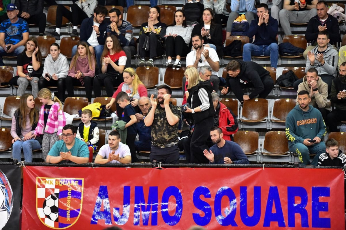 PODRŽITE SQUARE, A TIME POMOZITE I MAGDI I GOGI KNEGO