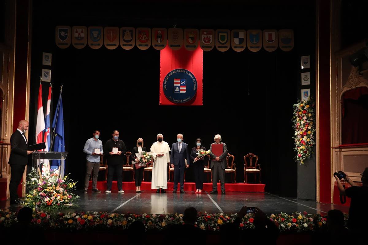 Svečana akademija uz Dan županije; župan Dobroslavić: Nastavljamo graditi županiju kao sigurno i prosperitetno područje