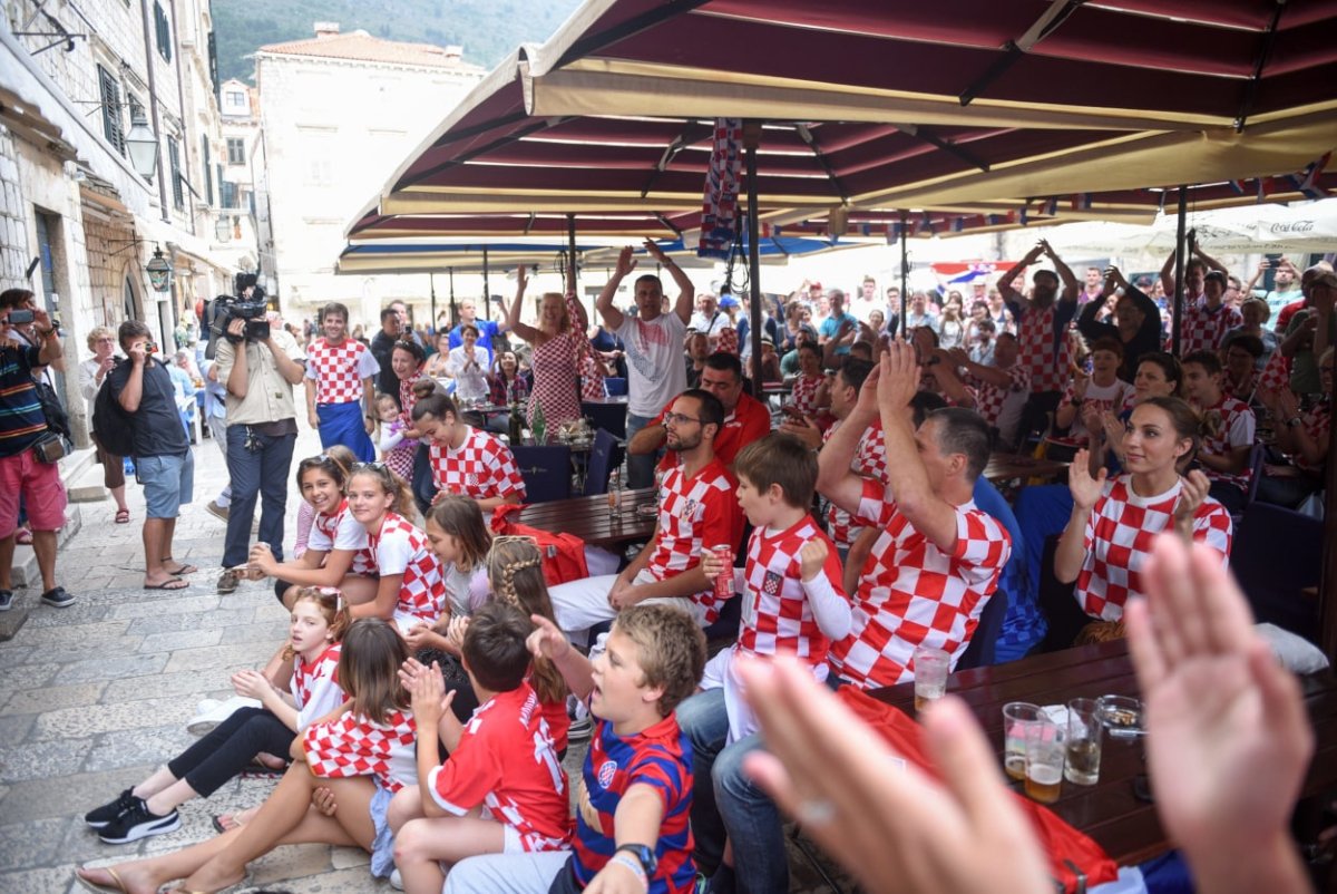 U Gradu se zabranjuje i postavljanje TV uređaja na javnim površinama