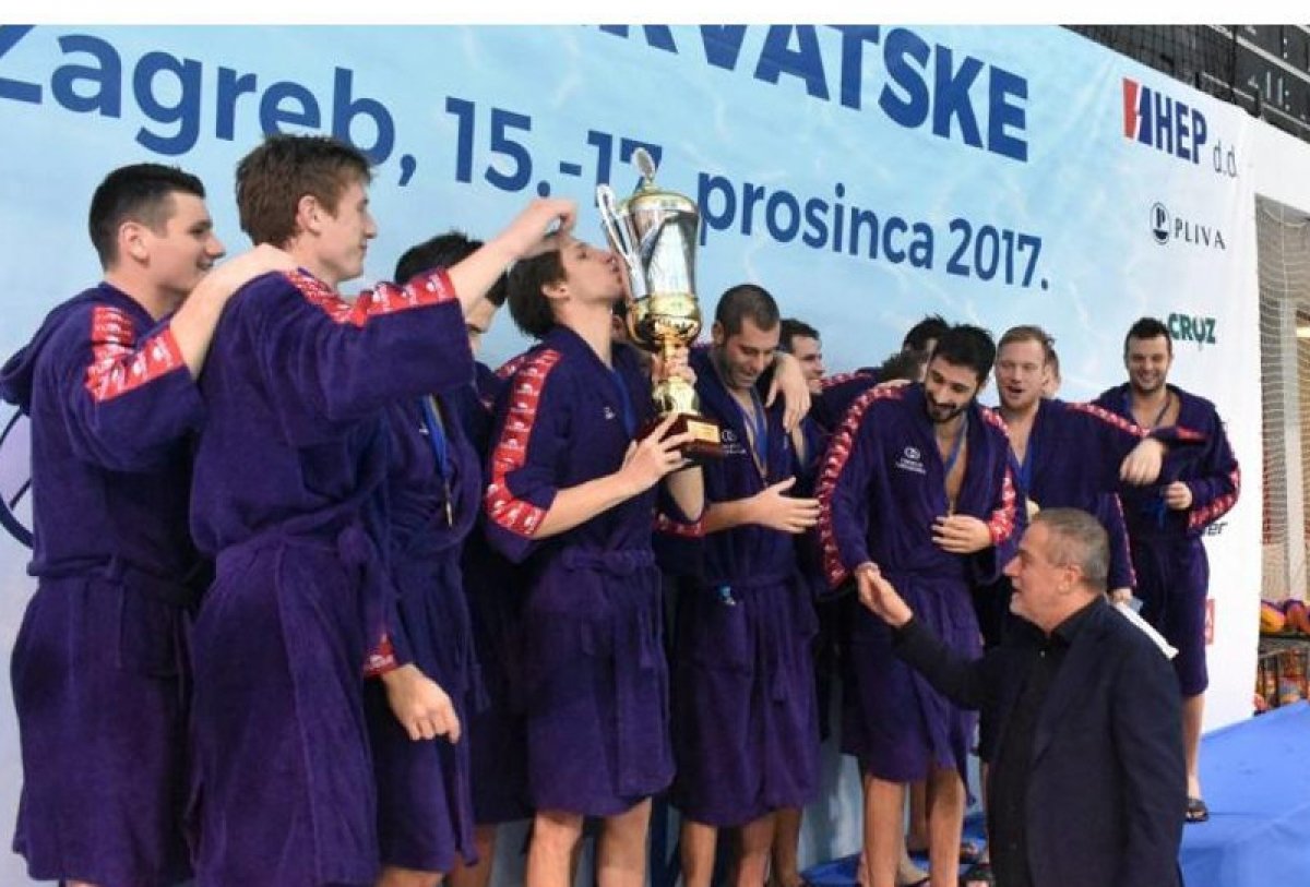 Župan Dobroslavić i gradonačelnik Franković čestitali Jugu osvajanje Kupa Hrvatske