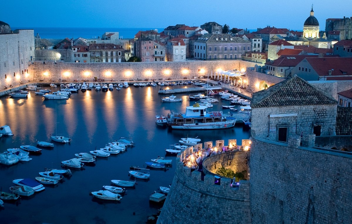 Restaurant 360 Dubrovnik dobitnik Wine Spectator Best of Award of Excellence 2018.