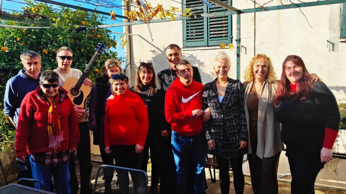 BISKUP GLASNOVIĆ U POSJETI UDRUZI „RINA MAŠERA”