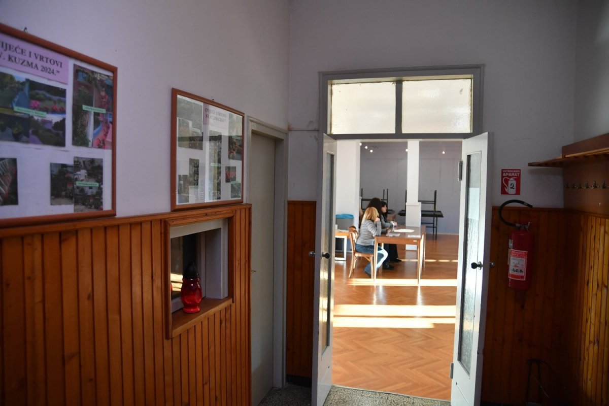 STARIJI MUŠKARAC KOJI JE DANAS PREMINUO NA BIRAČKOM MJESTU NIJE PRVI TAKAV SLUČAJ