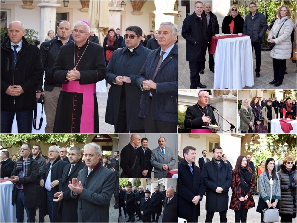 Božićni prijem biskupa Uzinića