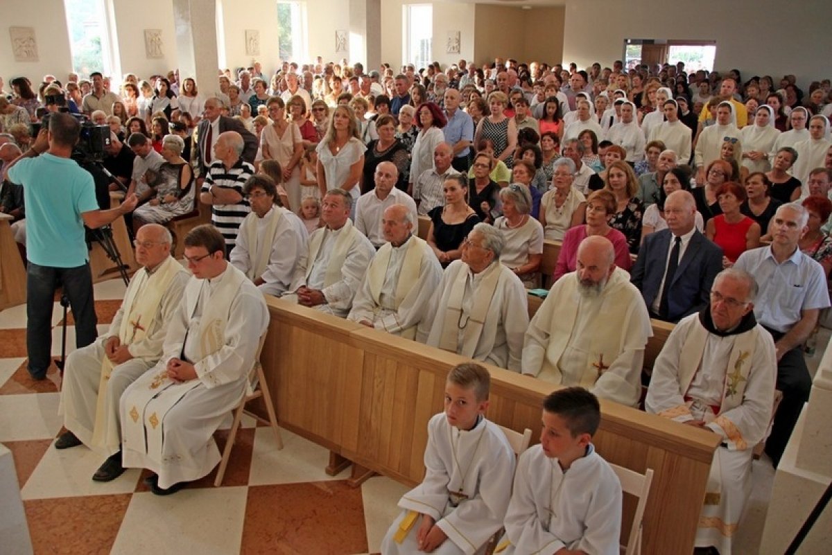Posvećena nova crkva sv. Antuna u Korčuli