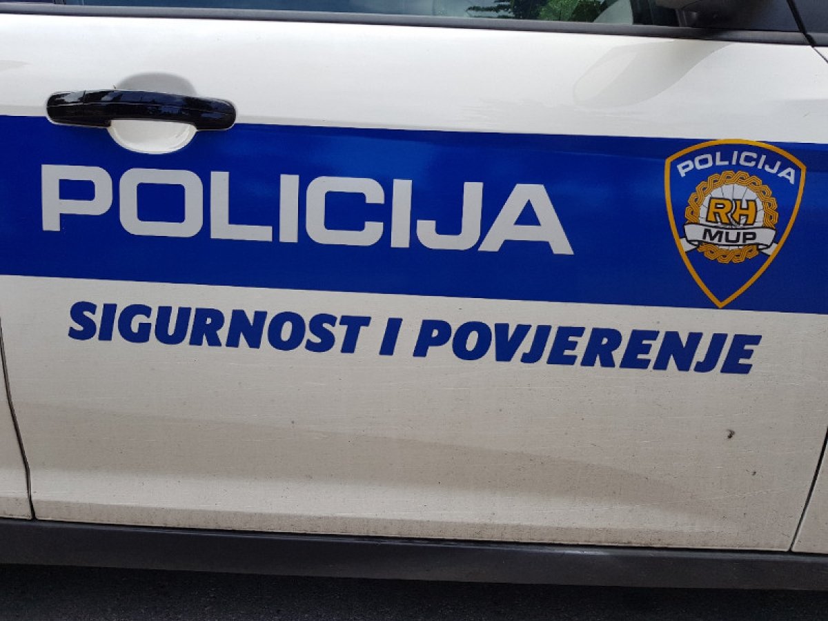 MCGP Klek: Dvojac "pao" sa skoro 200 grama hašiša