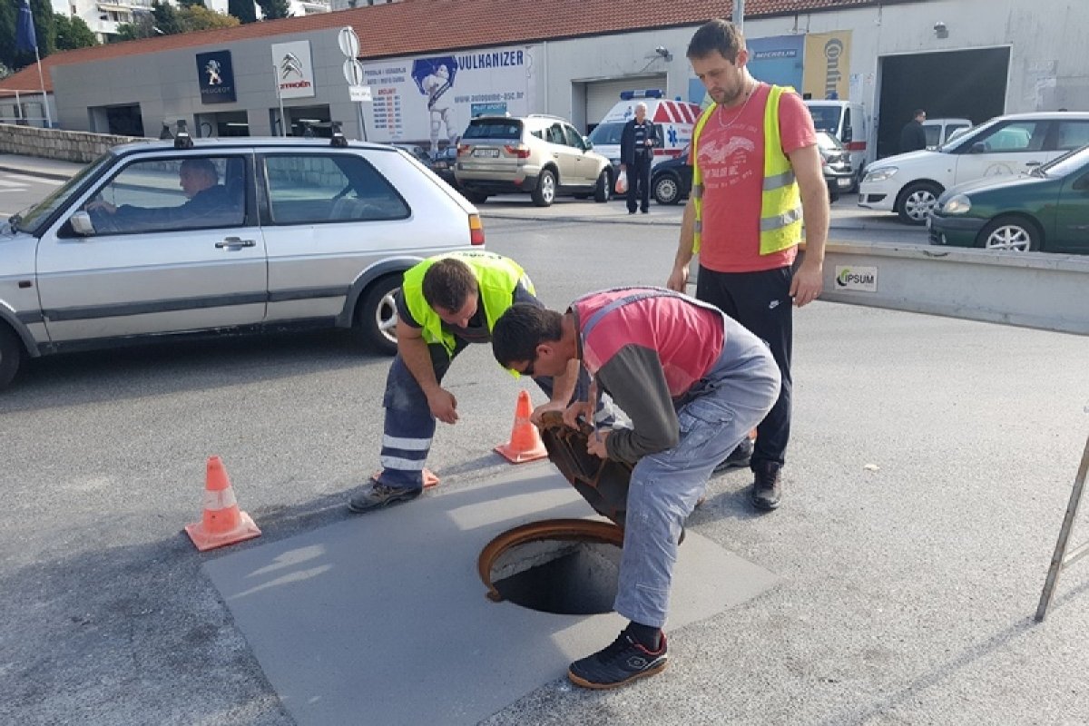 Nastavlja se izmjena oštećenih šahtova na gradskim prometnicama