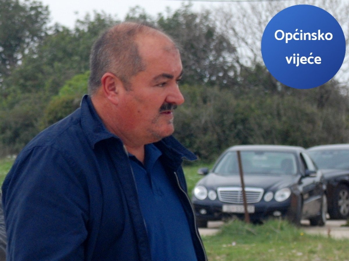 Miljas plaćao samo 12 tisuća kuna za Supetar pa se buni na poskupljenje