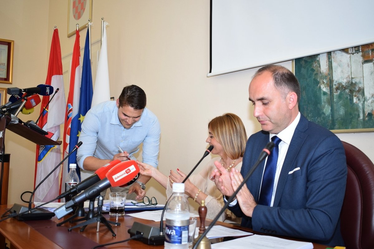 Marko Potrebica (HDZ): Baraču o svojim kretanjima mogu napisati detaljno izvješće