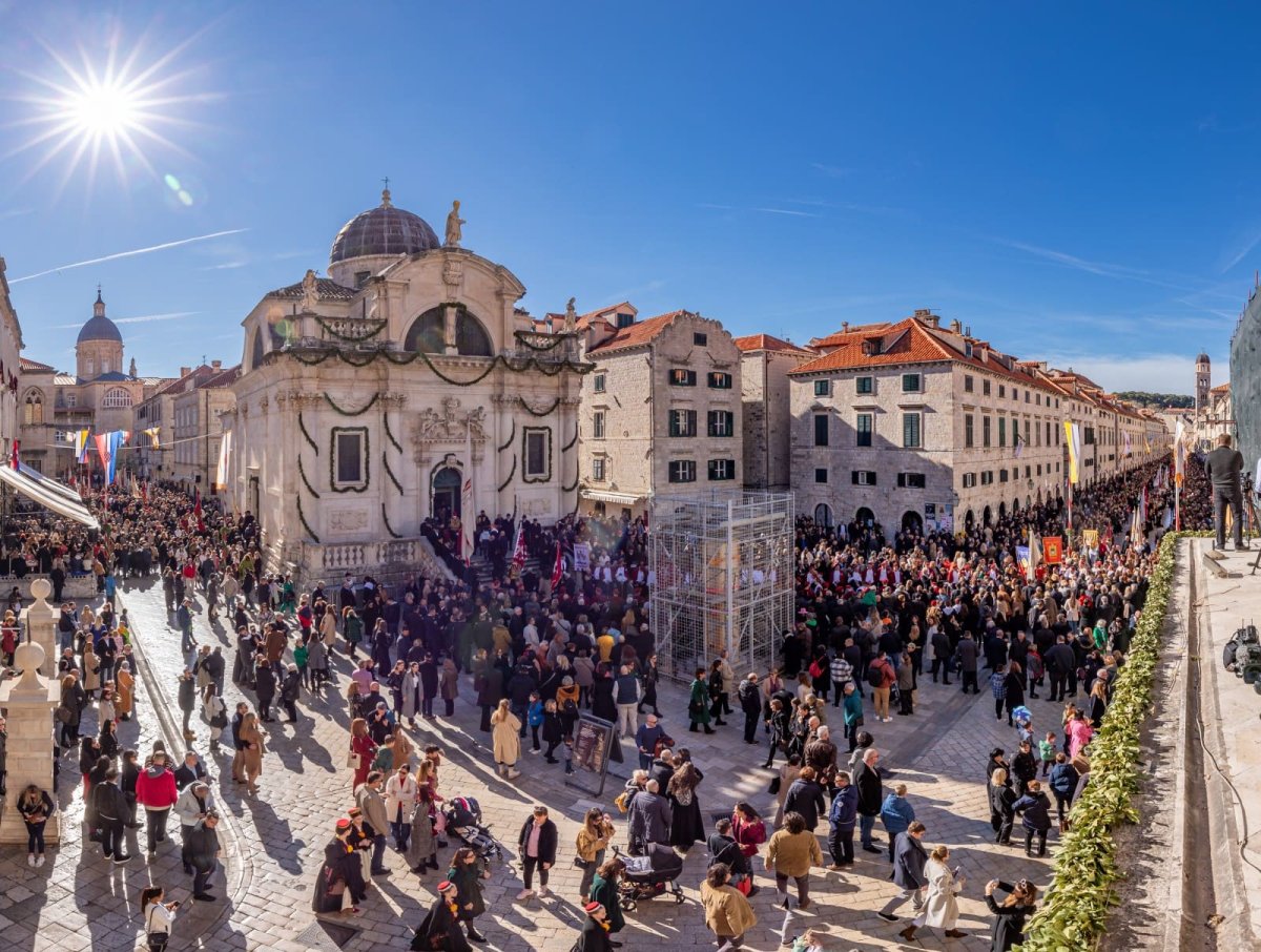 OBJAVLJEN JAVNI POZIV ZA DOSTAVU PRIJEDLOGA PROGRAMA FESTE SV. VLAHA I DANA GRADA DUBROVNIKA