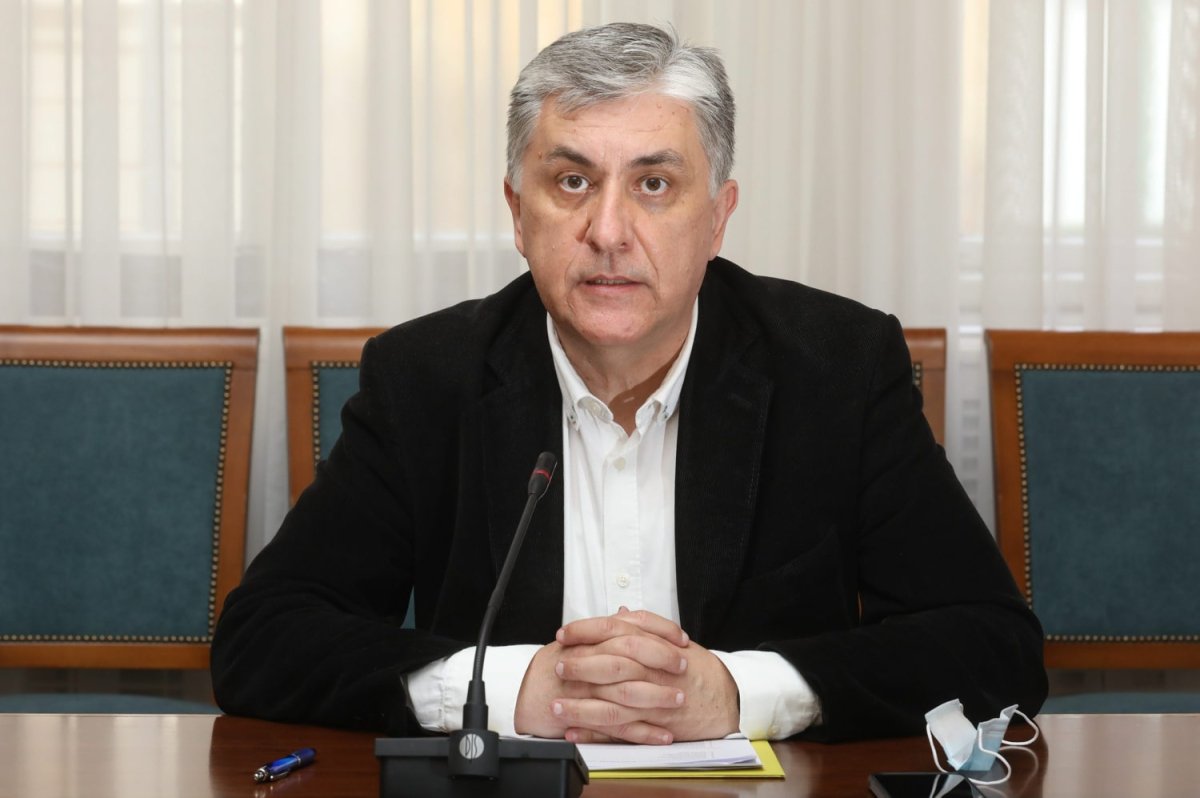 DAN IZBORA NERADNI JE AUTOMATIZMOM, PO ZAKONU