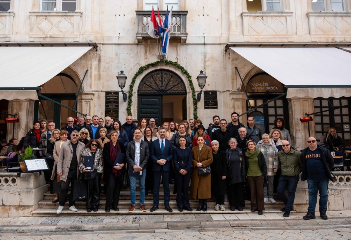 GRAD DUBROVNIK: DODIJELJENI UGOVORI ZA JAVNE POTREBE U KULTURI, 450 TISUĆA EURA ZA 131 PROGRAM