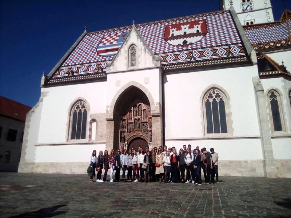 Dubrovački gimnazijalci posjetili Sabor RH