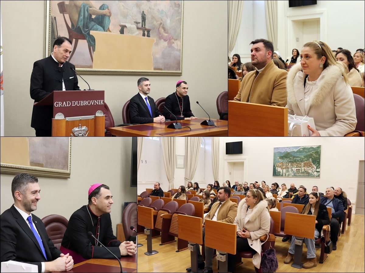 HODOČASNICI IZ JANJEVA NA PRIMANJU KOD GRADONAČELNIKA FRANKOVIĆA
