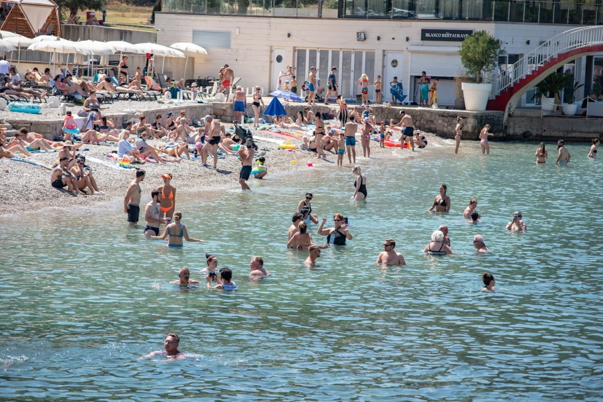 KONAČNO RED NA PLAŽAMA? SMANJIT ĆE SE I BROJ KAJAKA; EVO ŠTO SE GOVORILO NA GRADSKOM VIJEĆU