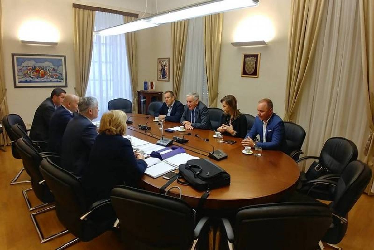 Župan Dobroslavić s direktorom Hrvatskih voda Đurokovićem o Gornjim horizontima, Ivanici...