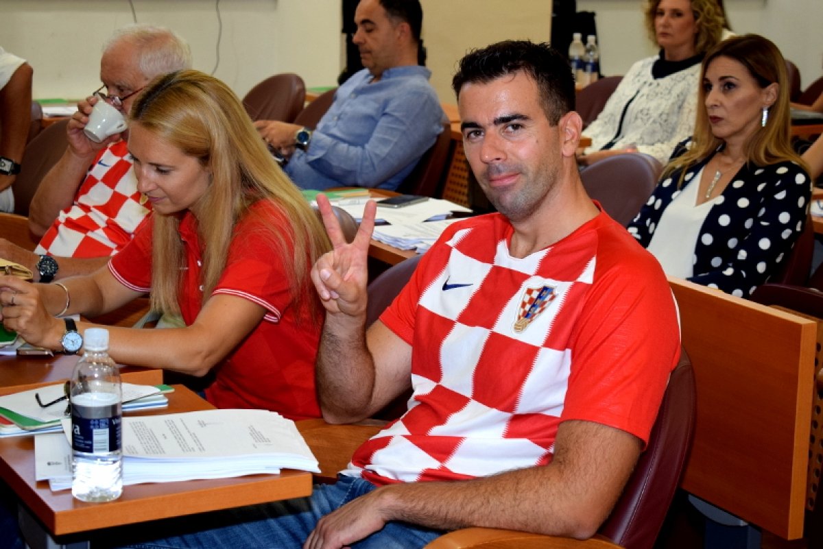 Raguž o sportu, politici i Rusiji: Kolindi kapa do poda, ostatak političke scene čista nula