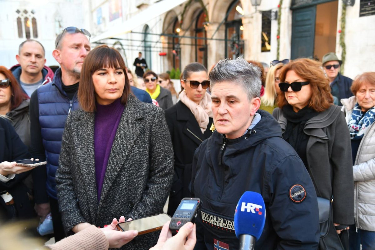 STANOVNICI ZATONA, ŠTIKOVICE I VRBICE VJERUJU DA POSTOJI VIŠE IZVORA ZAGAĐENJA PALATE