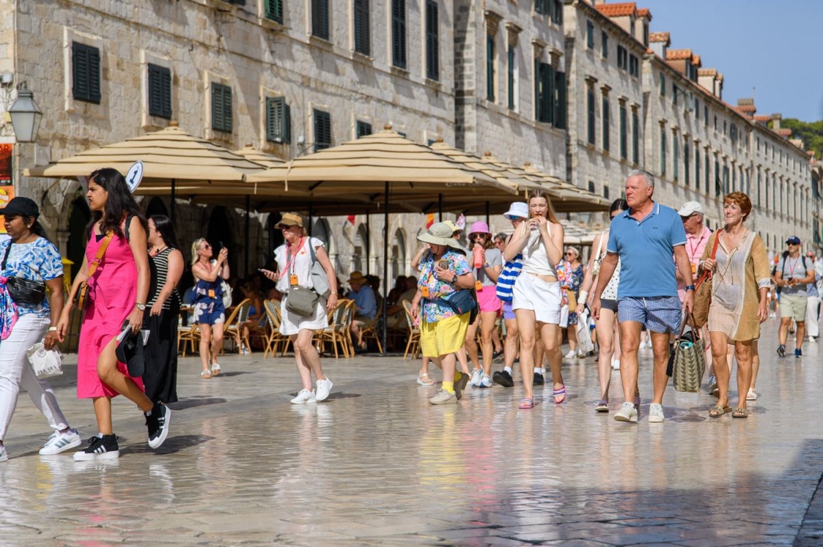 ŽUPANIJSKA TURISTIČKA ZAJEDNICA RASPISALA NATJEČAJ ZA NAJBOLJEG DOMAĆINA U OBITELJSKOM SMJEŠTAJU