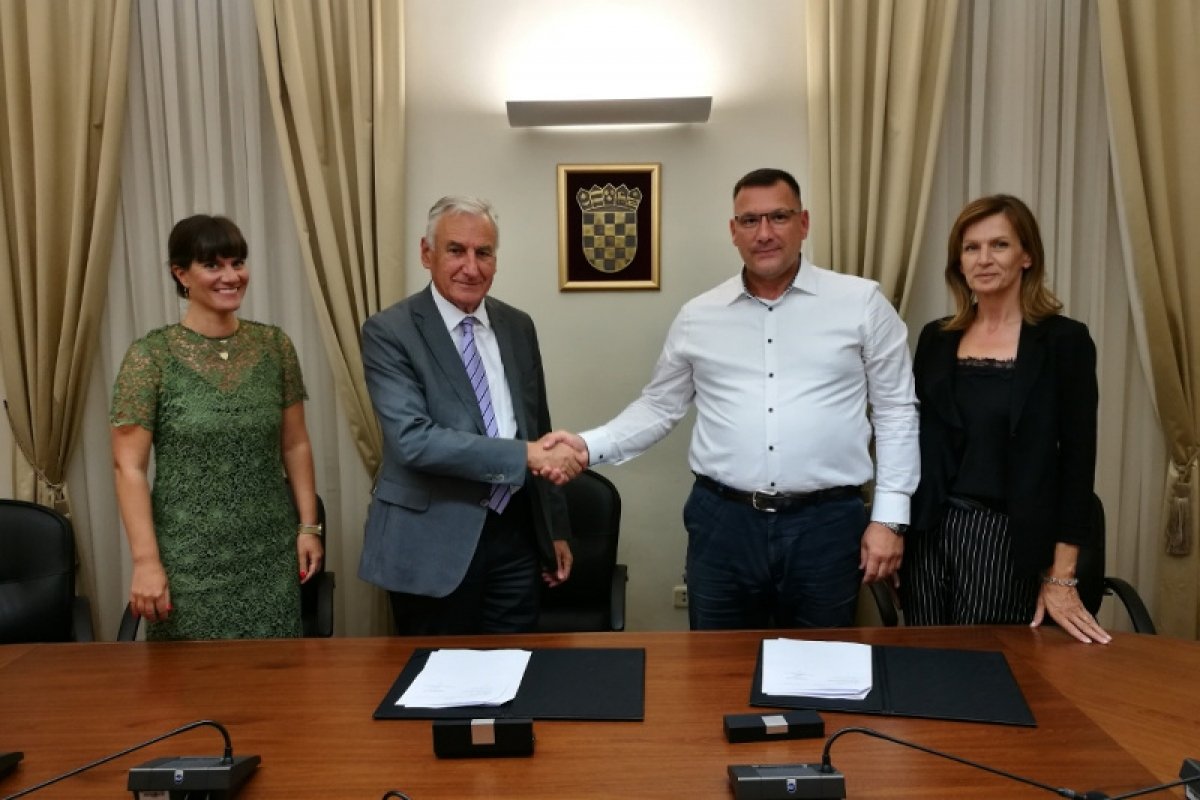 Županija ustupila bolnici stan na Pločama