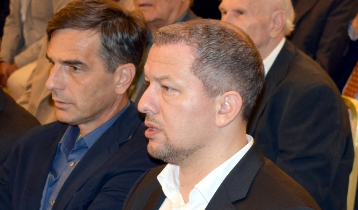 Krile: Svo troje vijećnika „srđevaca“ mukom zamukli o kolegama uzurpatorima javnog dobra