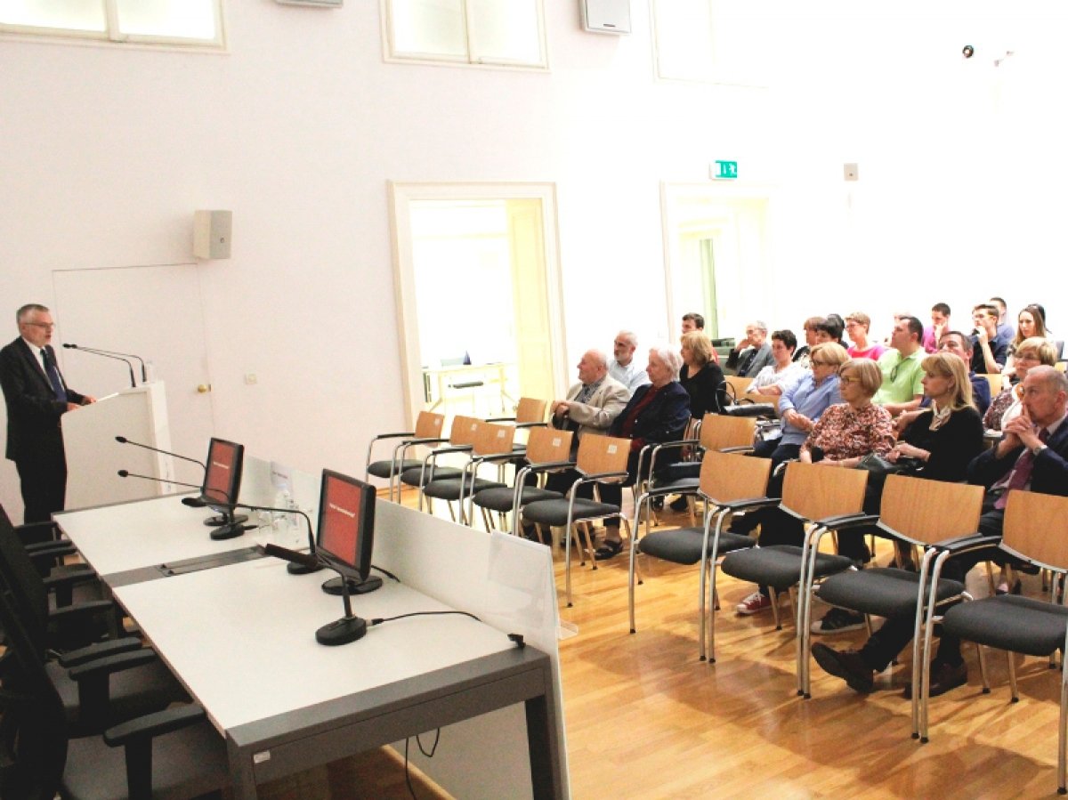Akademik Vekarić „reprezentativnom kapi” objasnio individualne identitete u Republici