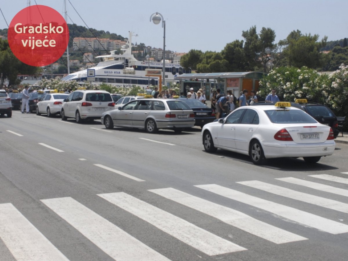 Franković o divljanju taksista: Pregazit će nas! Ne znam više što raditi