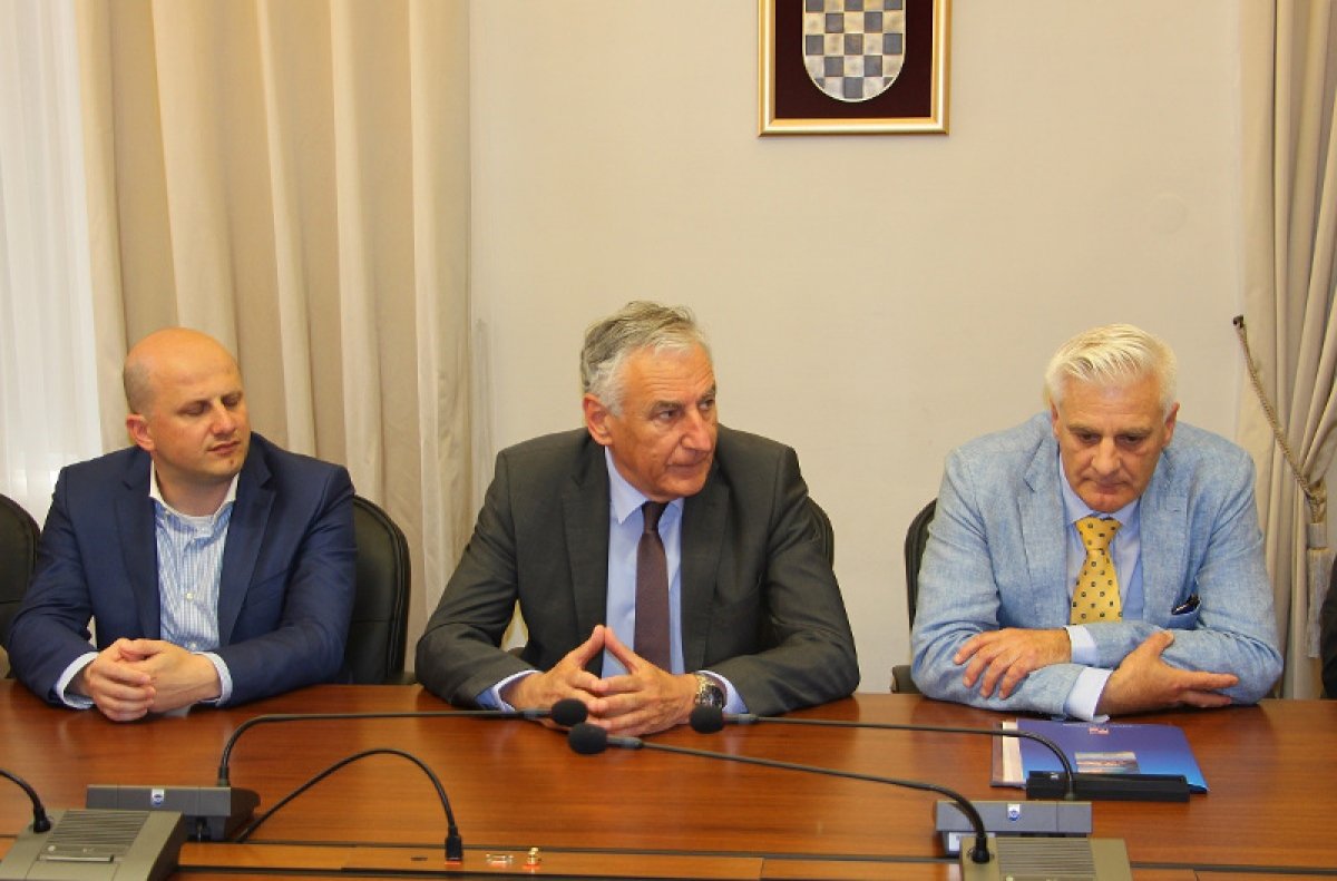 Potpisan Ugovor o izvođenju radova za izgradnju centra za djecu s posebnim potrebama