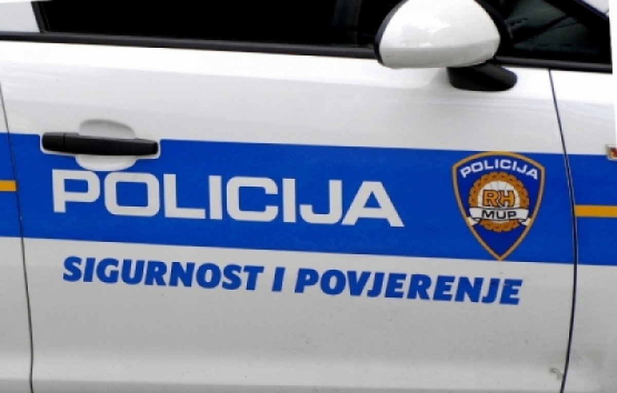 Konavoka prevarena na Facebooku: Predstavio joj se kao američki general koji bi kupio kuću, uplatila mu 20 tisuća kuna