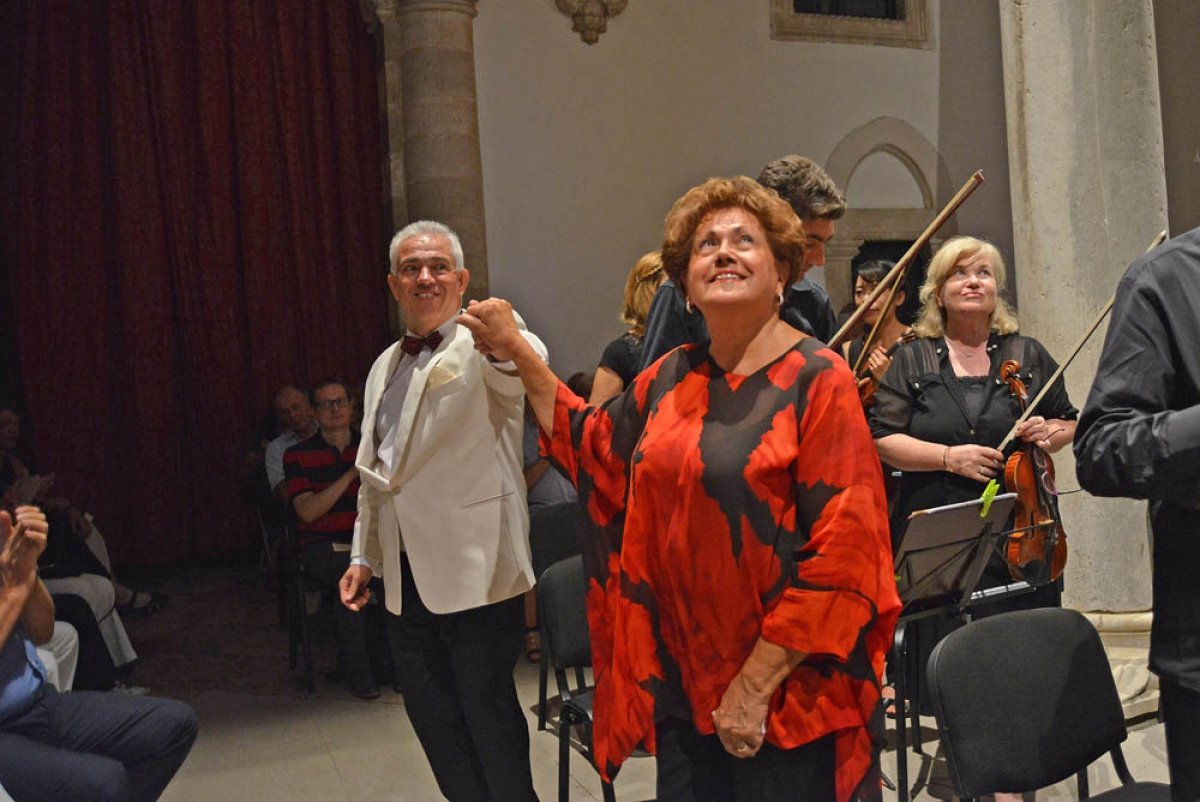 Slavna pijanistica Dubravka Tomšič ponovno oduševila Knežev dvor