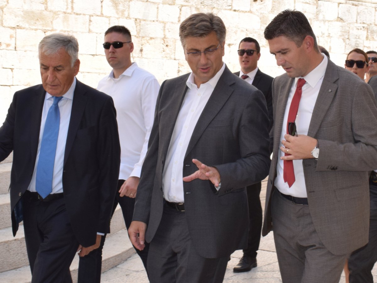 Sukob premijera Plenkovića i gradonačelnika Frankovića